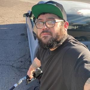 Meet your Posher, Anthony